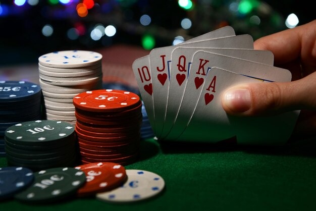 superliga 168 platform interface showing football sportsbook, live-dealer tables, slots, and esports markets